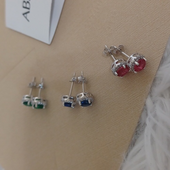 Radiance by Absolute Simulated Stud Earrings Set of 3 NIB - Picture 5 of 8